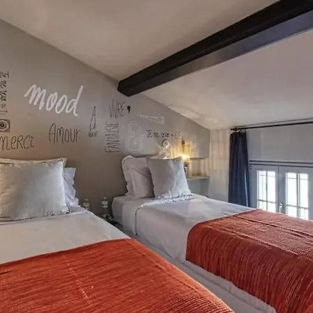 C075-old Town - Duplex Apartment Cannes
