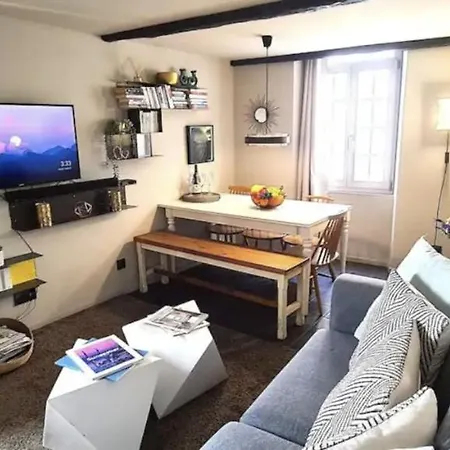 C075-old Town - Duplex