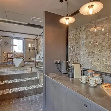 C075-old Town - Duplex Apartment *